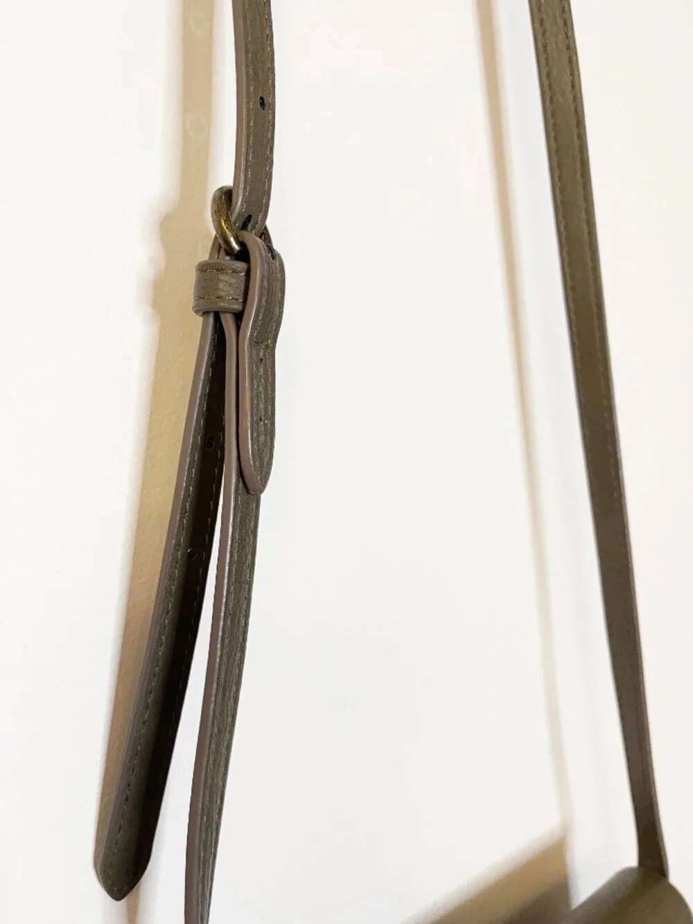 Universal Thread Olive Green Crossbody Purse Envelope Flap Adjustable Strap